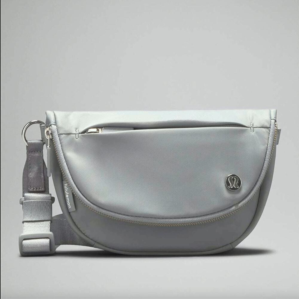 Lululemon All Night Festival Crossbody Micro Belt Bag 2L - Gray
